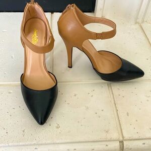Charlotte Russe two tone Heels